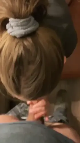 Quick hotel room bj before we hit the town! 💦👅[MF]