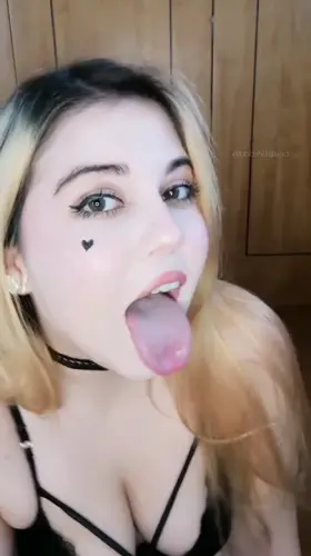 Have an oral fixation and I'm looking for some dicks to suck...