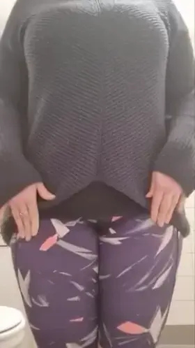 Ik ben altijd al dwars en koppig geweest.. Tieten Dinsdag it is... 😏😳😜