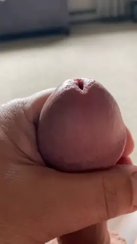 Cum stroke me. Turn up the volume.