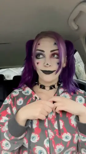 Just a clown in her clown car