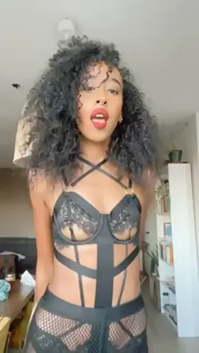 Would you strip me out this outfit?