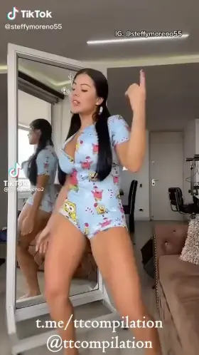 Chic Shaking🍑💦