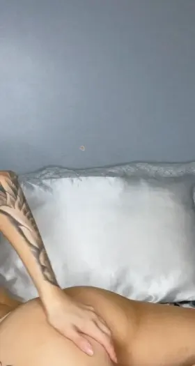 Want to see more of me? Check the comments 😉