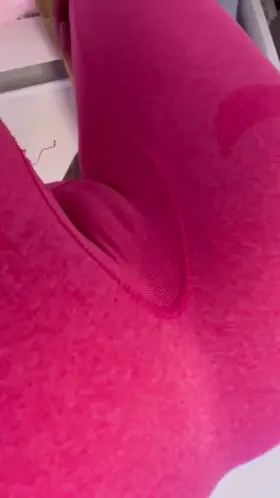 If you were behind me at the gym, would you stare?