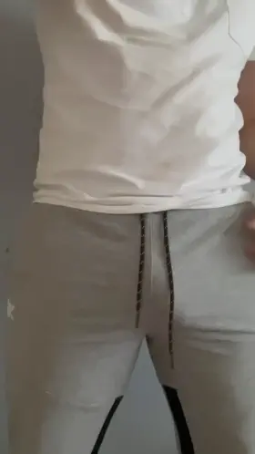 It’s grey sweatpants weather.