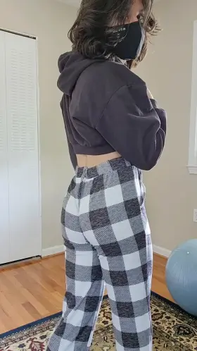 It do jiggle when I walk