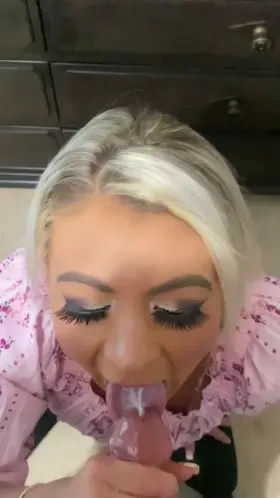 Paying Blondie for a blowjob