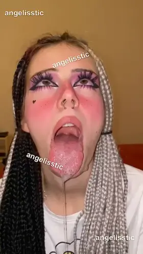 I heard that’s how all girls SHOULD do it… am I right?