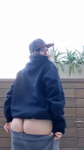 [M] On my garden, being naughty for you slave