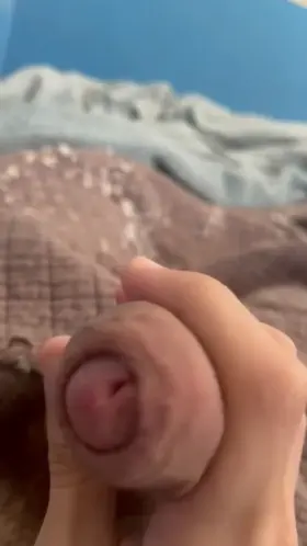 I love the feeling of my skin rubbing my head 😍