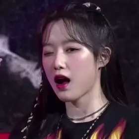 (G)i-DLE Shuhua's teasing tongue