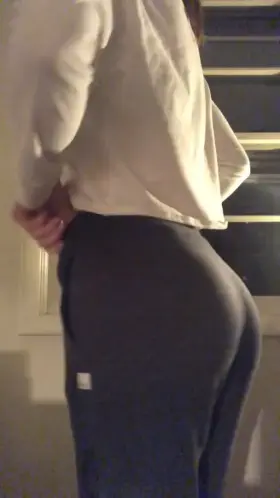 Worst spank of the year goes to!!!! *drum roll*