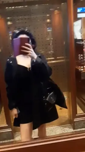 Have I ever told you that I love flashing! [F]