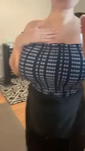 Are you jerking while I’m working? 💦