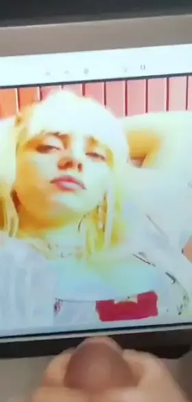 billie eilish gets a huge facial