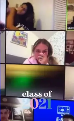 Forgot to turn off zoom cam during class ended up flashing everyone