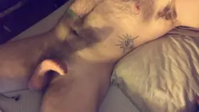 M 26 - waiting for someone to chat with me 😌😬 anyone on?