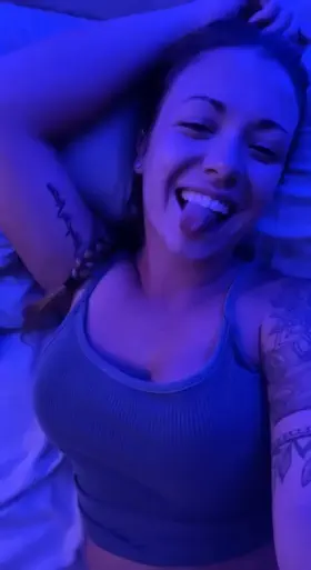 They’re extra sexy in this lighting :P