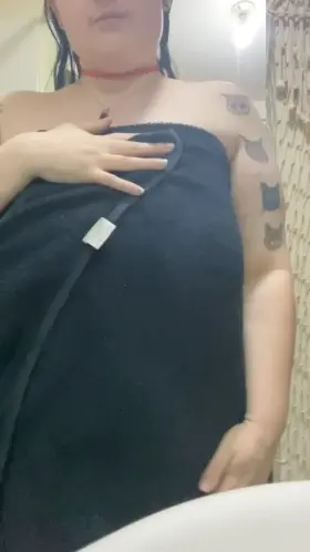 Revealing my hairy BBW curves