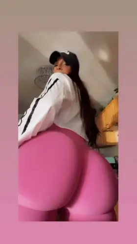 Do you like pink yoga pants?