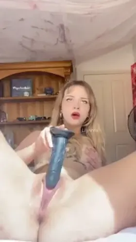 🌿Tatted lil fairy slut🌿 💙50% off again💙 🍃lingerie, 🤍toy/orgasm videos, 🍃fuck videos, 🤍fetish/kink friendly, 🍃Custom videos & pics, 🤍Sexting, 🍃Dick rates, 🤍200+ pics & vids Link in bio/comments // 50% off sale xx