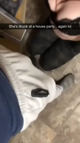 I get drunk and let guys use my throat 👻 naomilaste 👻