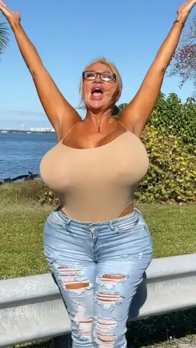 Allegra Cole MILF with Big Tits