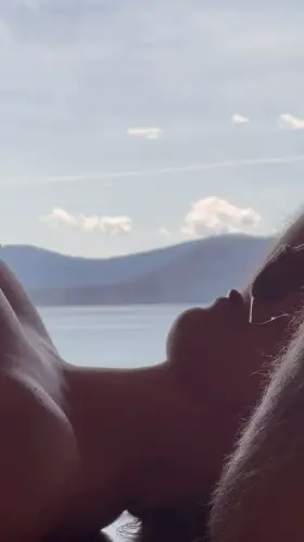 Thick and not missing a drop 🤤