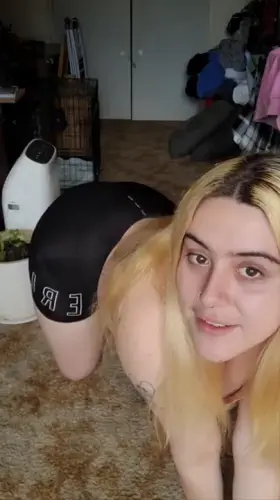 smack it, eat it, fuck it... I'm not complaining either way