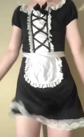 couldn’t resist the urge to post my pretty girl here ❤️🖤