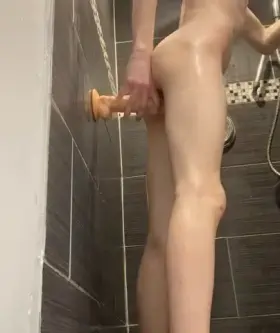 Shower with me ? ✨