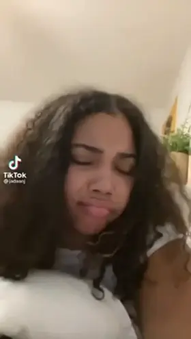 Wait til the end jadaanj got a fat ass
