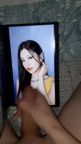 Came so hard for this pretty asian