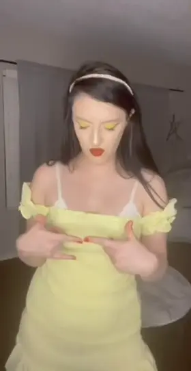 What you see when you pick me up vs what you see when you take me home 💕 [f] [oc]