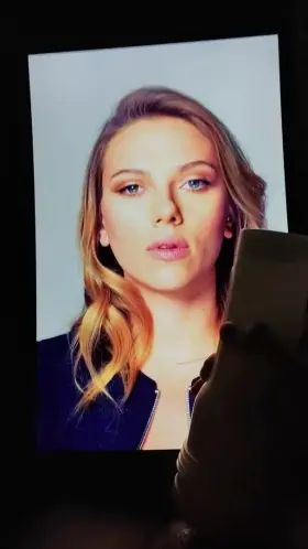 mommy Scarlett Johansson is my favorite cum dump💦💦💦