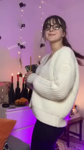 WOW 😍 Her last content in the comments