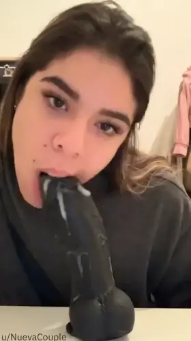 Trying out my new toy. Seems a little thick, but I like it 🥵