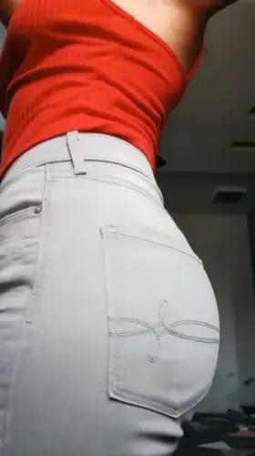 hi, do you like what you see? ❤️