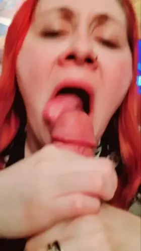 (OC, F35) Finishing him with my hands and mouth