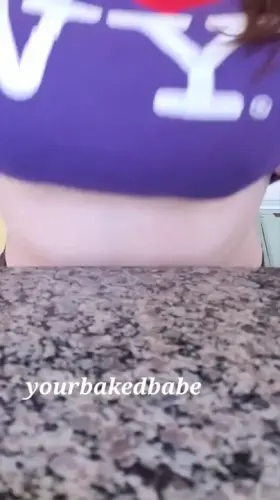 [Titty Drop] [OC] Do you also ❤️ NY? lol