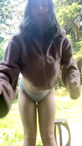 Always flashing the neighbor, I know he loves me 😝