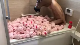 This guy live in his own heaven