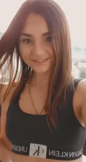 Do you like public nudes?)