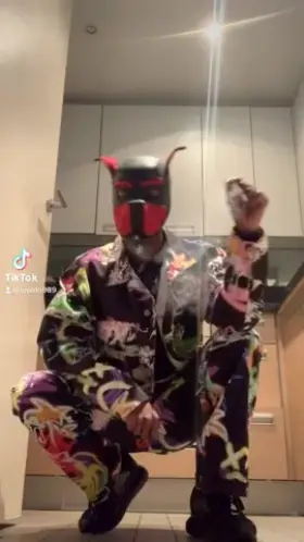 Silhouette challenge pup style