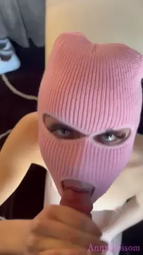 My BF fucked a fan in the ass and she swallowed his load after ;)