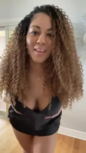 Hope you like my chocolate titties 😘