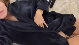 Want to taste my teen petite body? 🥰