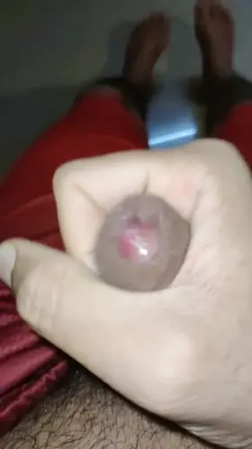 There is a silver lining for everything! Don't you think? Tried a slo mo cinematic shot LOL 😉25M4F