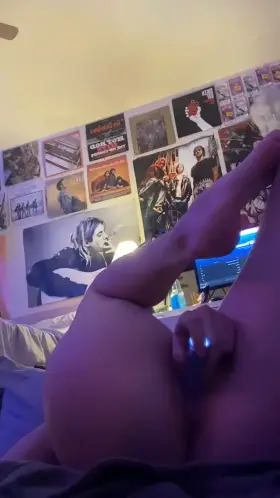 Eat my creamy pussy daddy